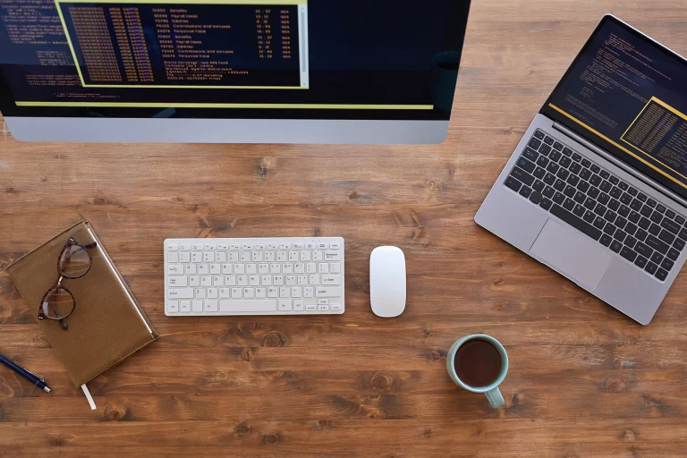 What to Look for When Choosing a Web Design Company in Hamilton - Featured Image