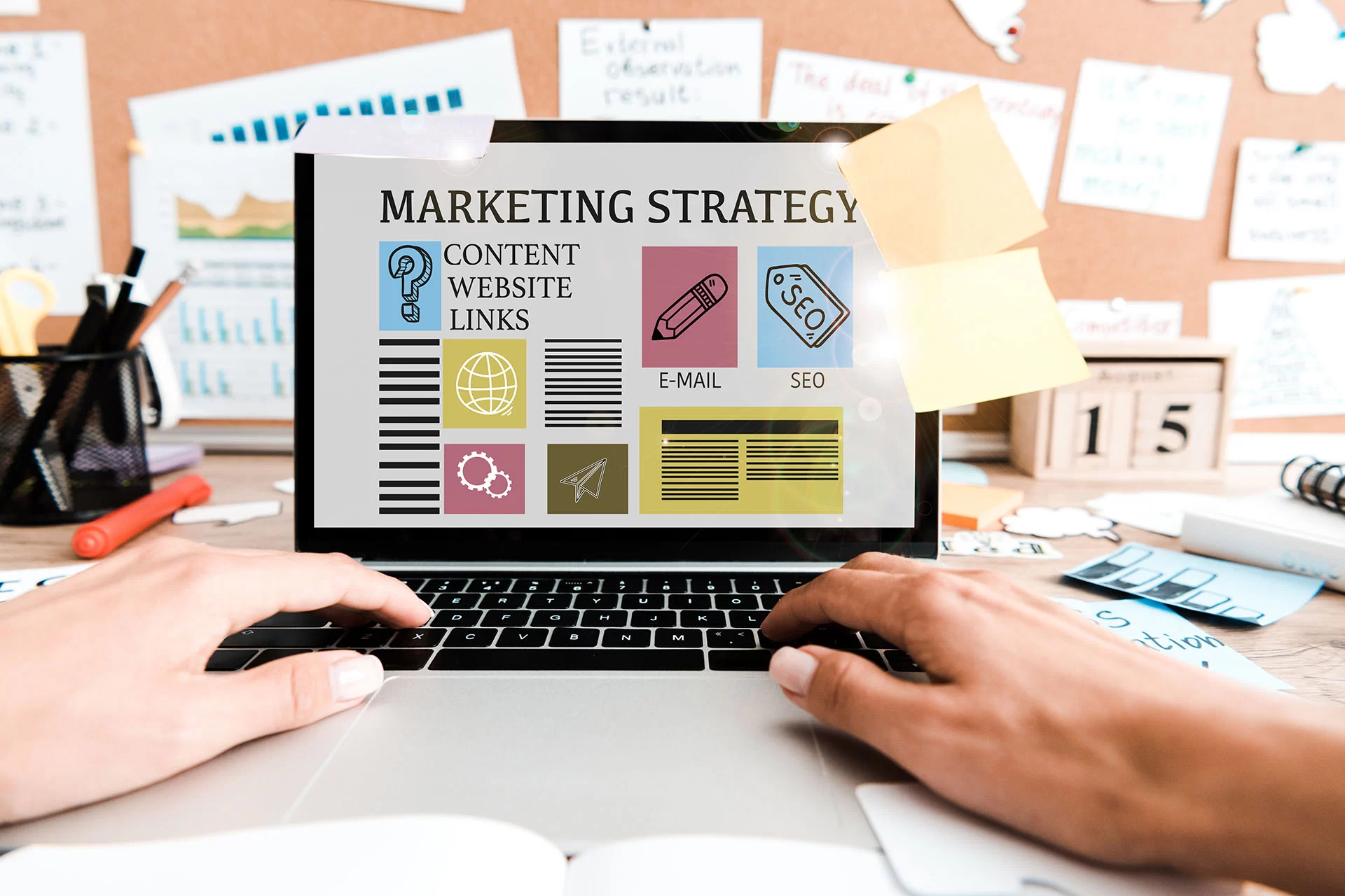 What to Look for When Hiring a Digital Marketing Agency vs a Freelancer - Featured Image